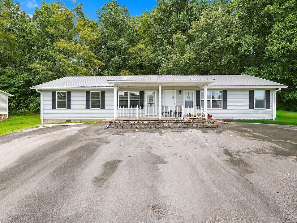 1st image of 377 Bandy Rd