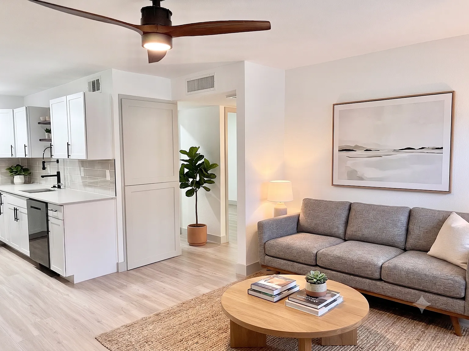 2 bed, 830 sqft, $2,195 — Photo 2