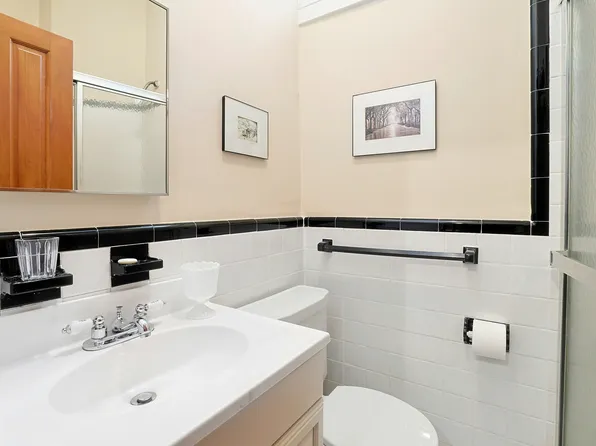 4650 Livingston Avenue image 21 of 27