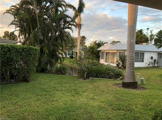 12 Knights Bridge Rd, Naples, FL 34112