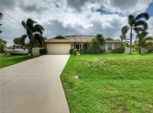 2032 NW 17th St, Cape Coral, FL 33993