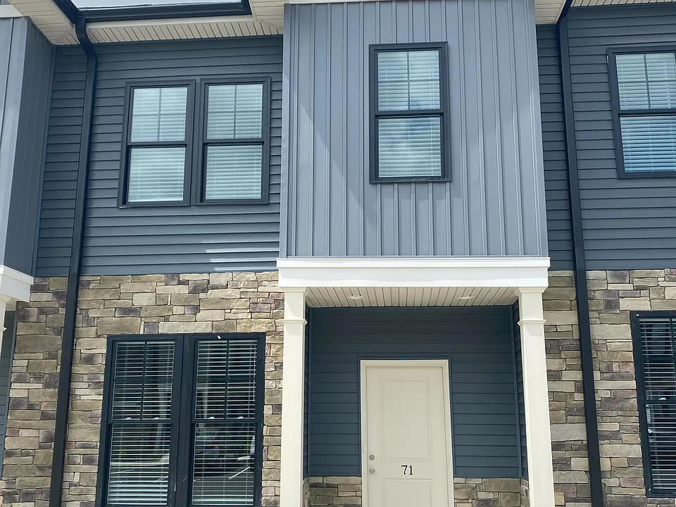 71 High St #71