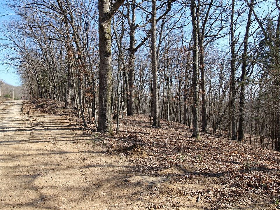 1st image of Oak Shadows Dr #127-128
