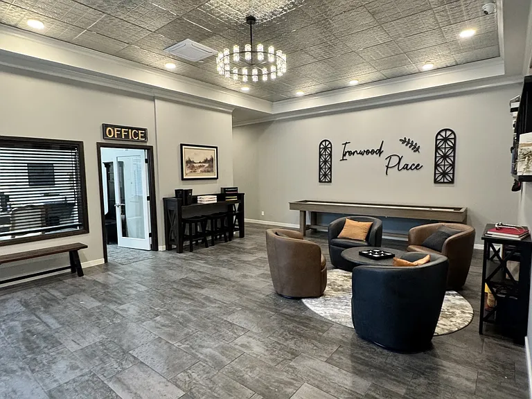 Ironwood Place — Photo 2