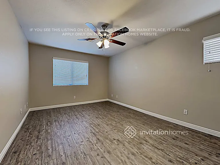 7024 Pacific Coast St — Photo 16