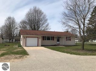 115 N Beech St, Bellaire, MI 49615