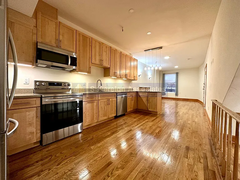 317 W 108th St #1 — Photo 1