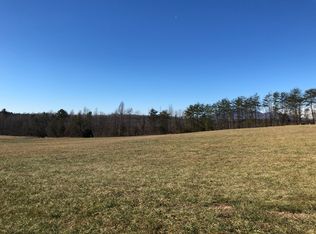 113 Buck Branch Rd, Mill Spring, NC 28756