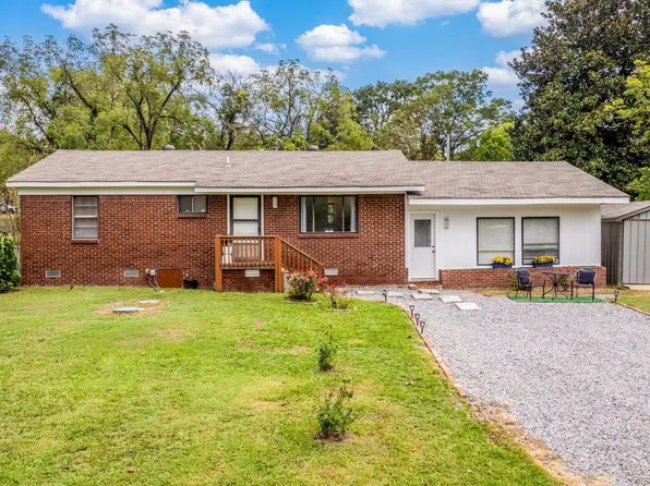 12600 Bertha Rd, Little Rock, AR 72210