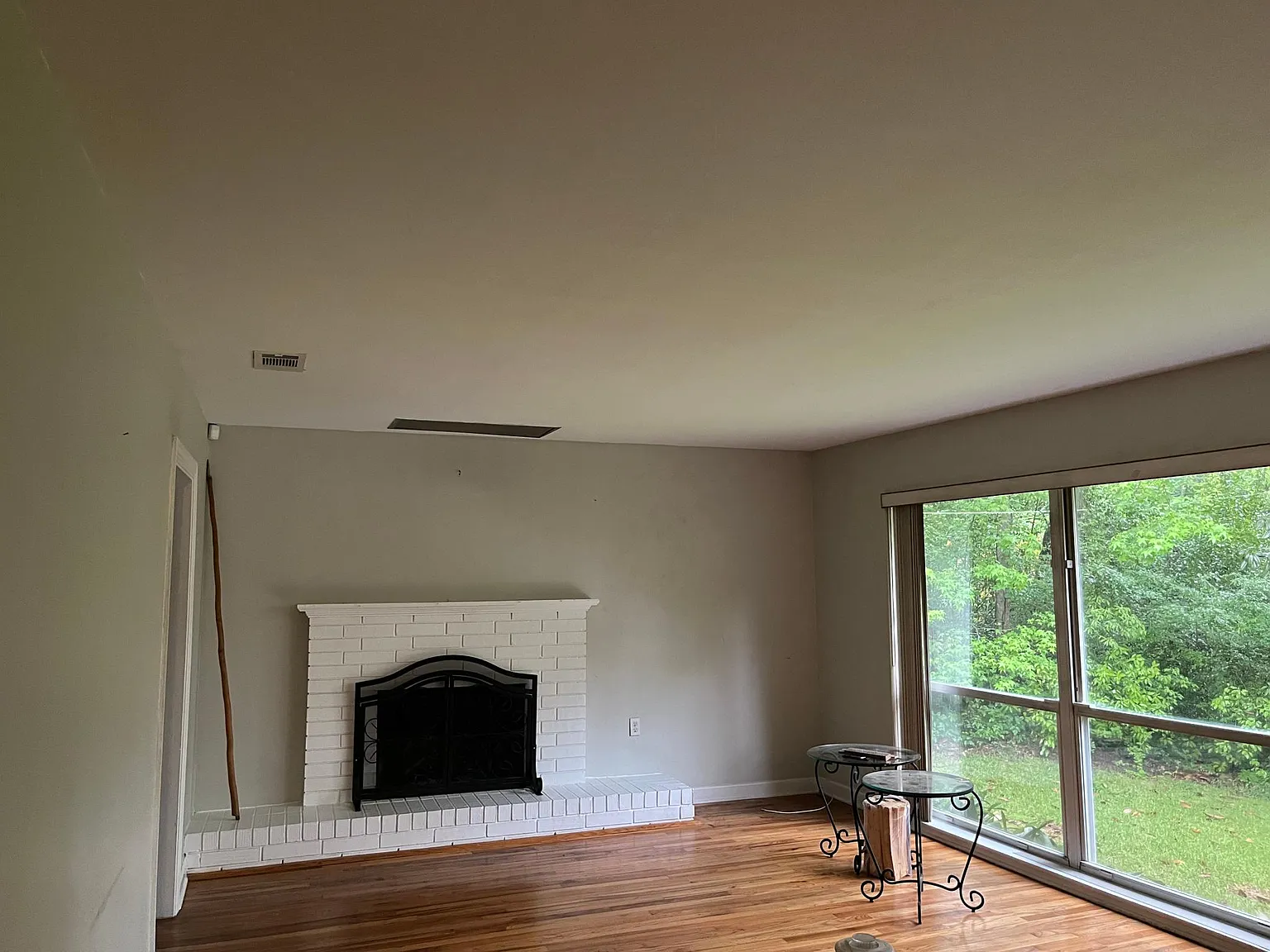 3 bed, 1778 sqft, $3,200 — Photo 3