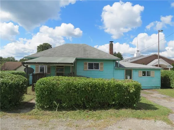 3 Roxy St, Richeyville, PA 15358