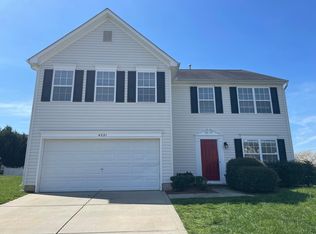 4321 Owls Perch Dr, Charlotte, NC 28278