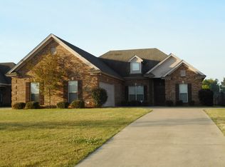 9754 Faversham Ct, Pike Road, AL 36064