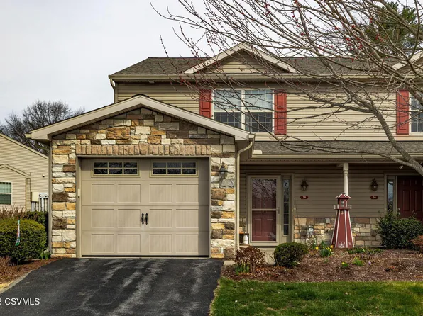 38 N Oakwood Ln, Selinsgrove, PA 17870