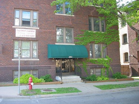2nd image of 2882 Humboldt Ave N #301