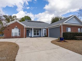 2008 Shenandoah Blvd, Chipley, FL 32428