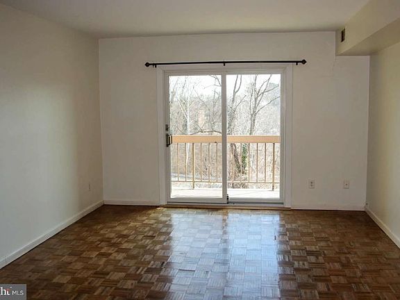 3rd image of 5420 Valley Green Dr APT C2