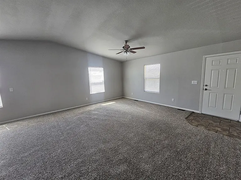 8301 N 103rd Ave #216 — Photo 14