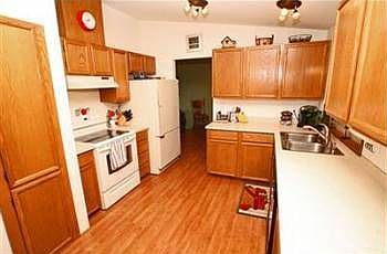 3rd image of 2629 136th St SE