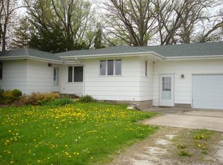 1362 E 600 North Rd, Cissna Park, IL 60924