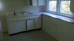 3rd image of 530 Avenue G SE