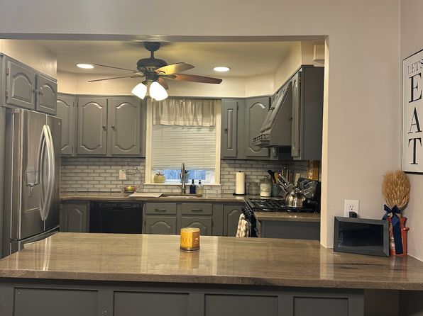 504 Valley Brook Ave FLOOR 1