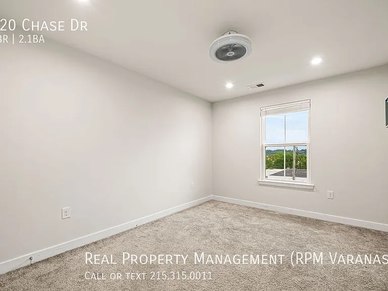 220 Chase Dr — Photo 31