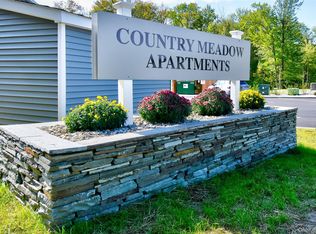 39 Levy Pl, Saugerties, NY 12477