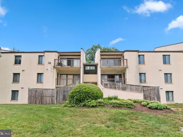 10115 Prince Pl Unit 404-2A, Upper Marlboro, MD 20774