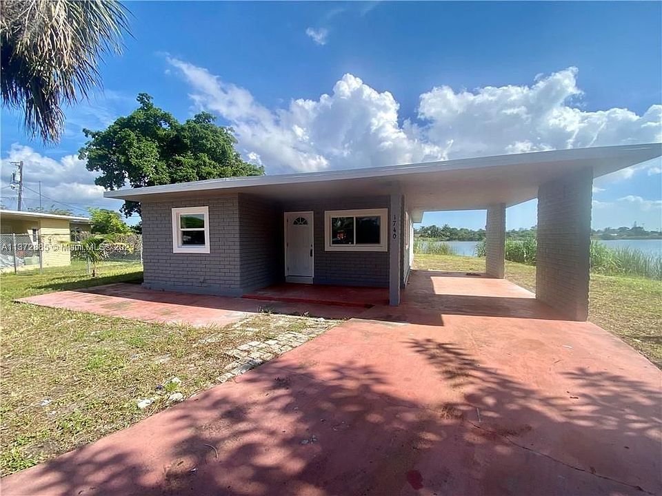 1st image of 1740 NW 29th Ter