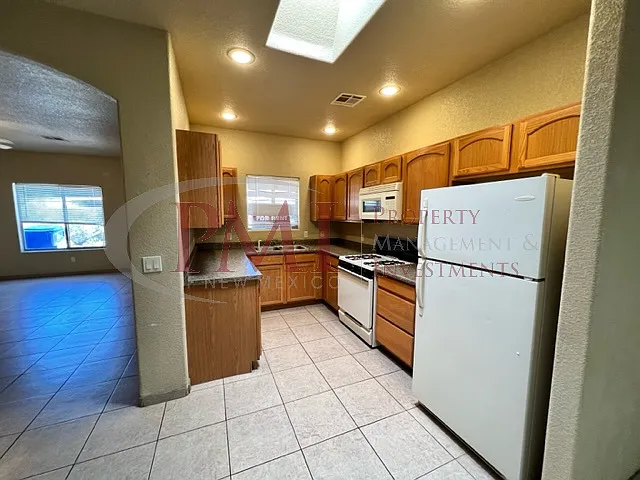 612 S Espanola St — Photo 5