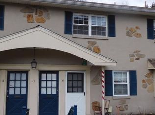 11 Wexford Dr #1, North Wales, PA 19454