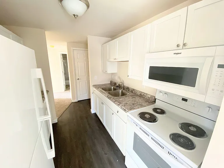 5022 Sheboygan Ave — Photo 16