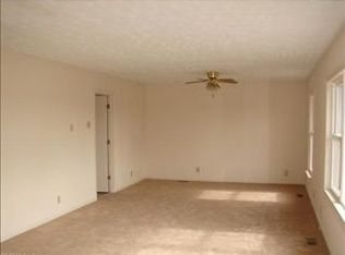 1314 Berrymans Corner Rd, Ivor, VA 23866