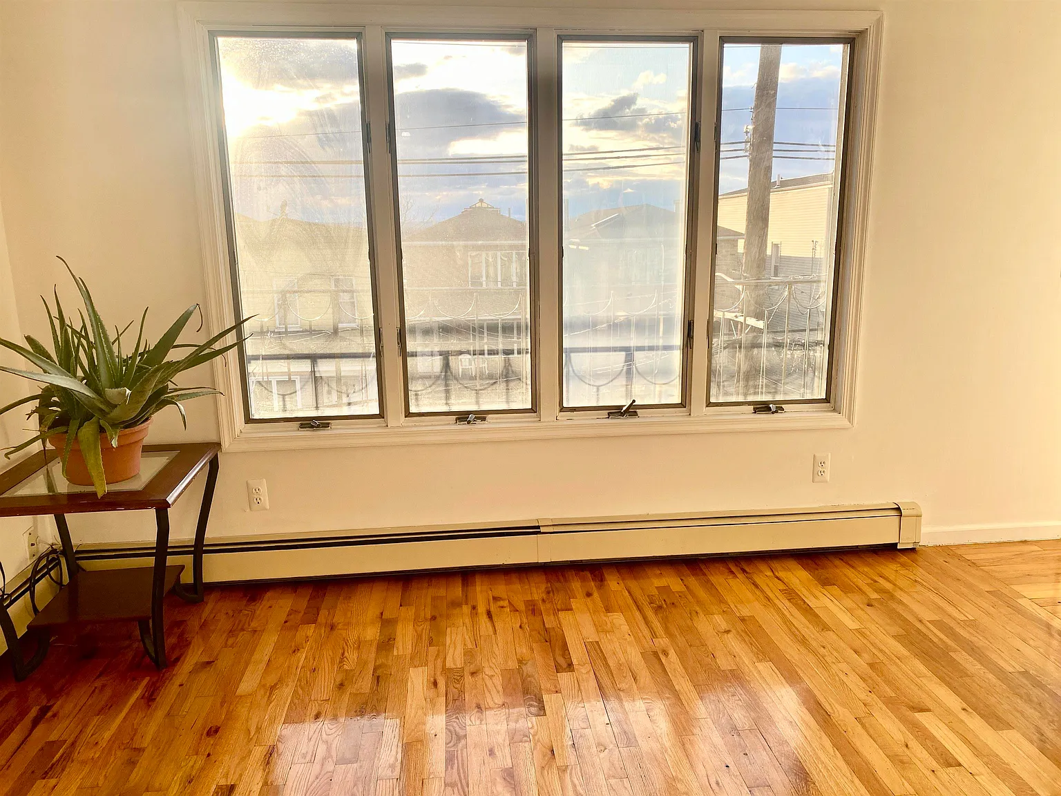 3 bed, 2.0 bath, $3,100 — Photo 3