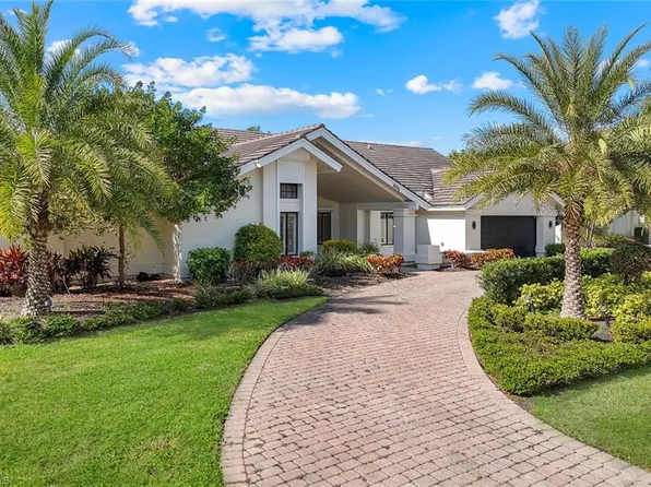 806 Knoll Wood CT, NAPLES, FL 34108