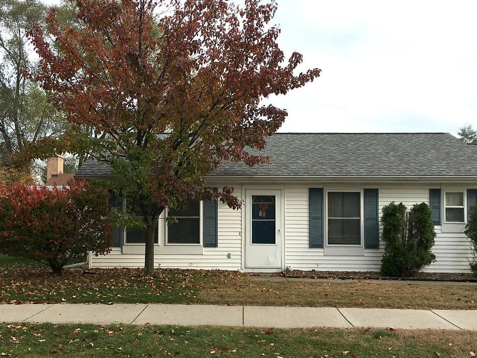 1st image of 453 Diekema Ave