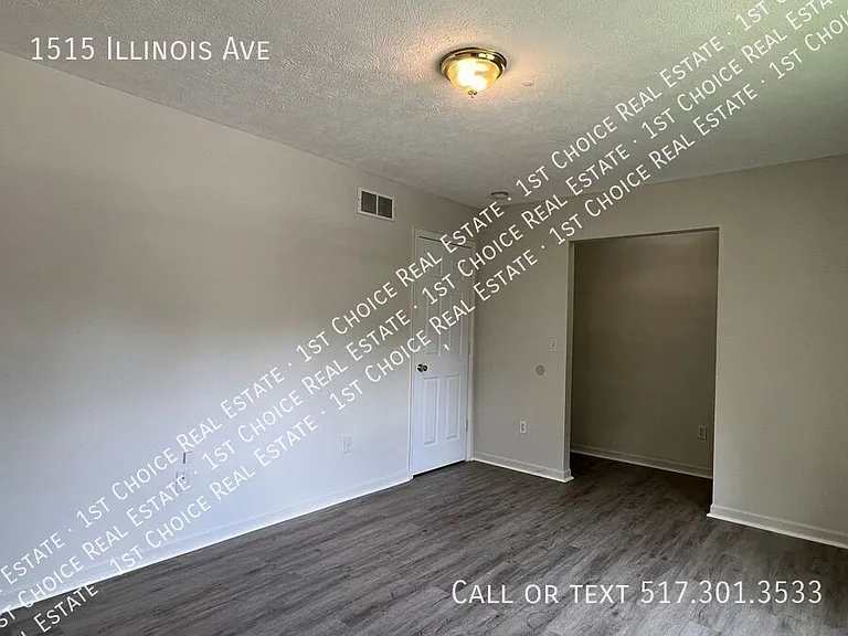 1515 Illinois Ave — Photo 12
