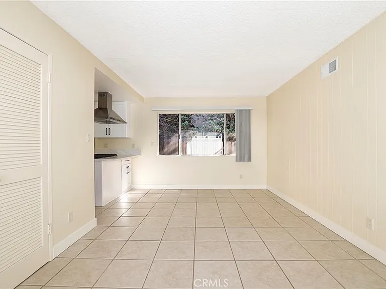 20017 Hemmingway St — Photo 18