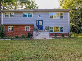 13 Ellmyer Rd, Edison, NJ 08820