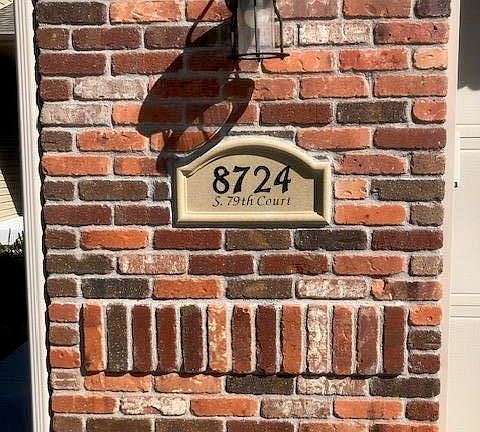3rd image of 8724 S 79th Ct