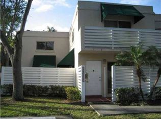 14352 SW 98th Ter, Miami, FL 33186