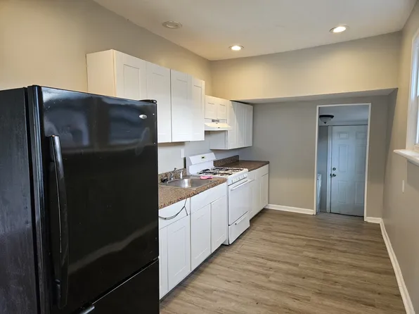 1 Princeton Ave, Pleasantville, NJ 08232