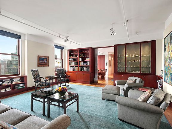 2nd image of 73 5th Ave APT 10B