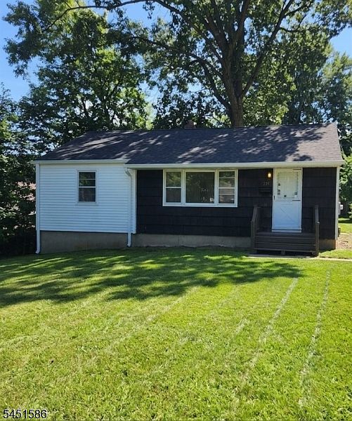 1st image of 234 Prospect St