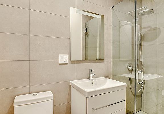 3rd image of 415 14th St #4151R
