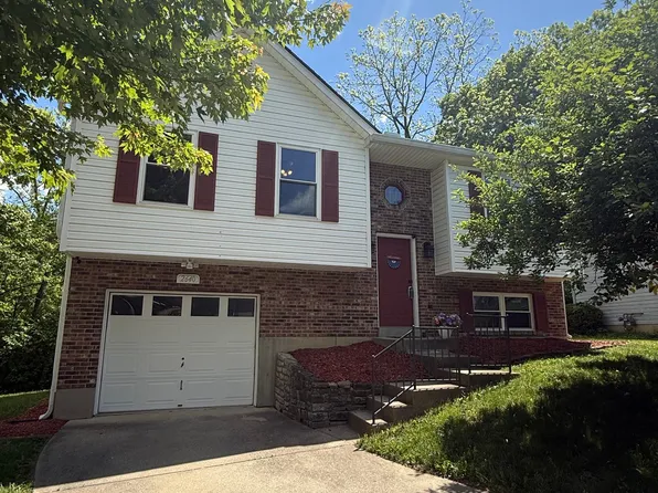 2640 Ridgecrest Ln, Covington, KY 41017