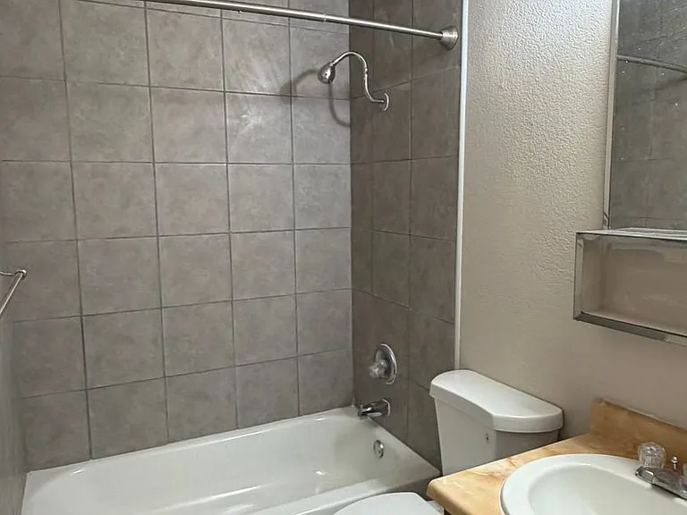 561 W Pabor Way — Photo 9