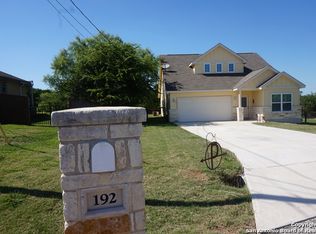 192 Hollys Way, San Marcos, TX 78666