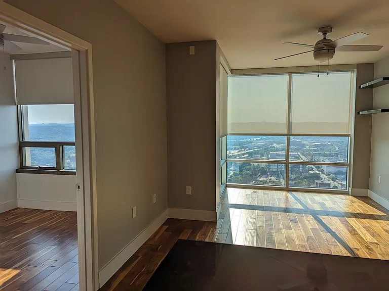 300 Bowie St #3704 — Photo 7